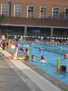 1000 Kinder lernen schwimmen 2015