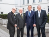 Verleihung des Estrongo Nachama Preis am Dr. Rudolf Seiters; Laudator Christian Wulff ( Foto: u.a. mit Wulff, Seiters, Dr. Andreas Nachama)